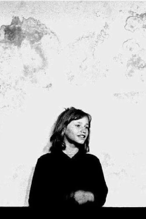 Piroška Capko interpreta a Herself en Pioniri maleni, mi samo vojska prava, svakog dana nicemo ko zelena trava