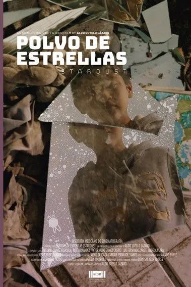 Angélica Lara interpreta a  en Polvo de estrellas