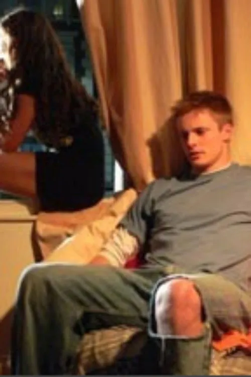 Bradley James interpreta a Jude en Portobello 196