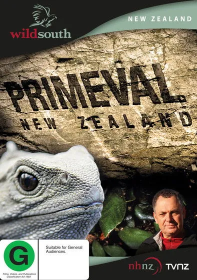 Peter Elliott interpreta a Presenter en Primeval New Zealand