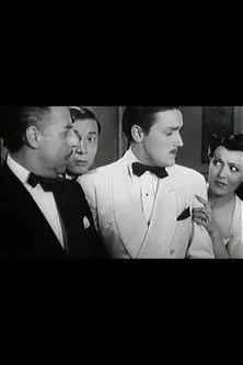 Armando Velasco interpreta a Don Placido, cirujano en Qué hombre tan simpático