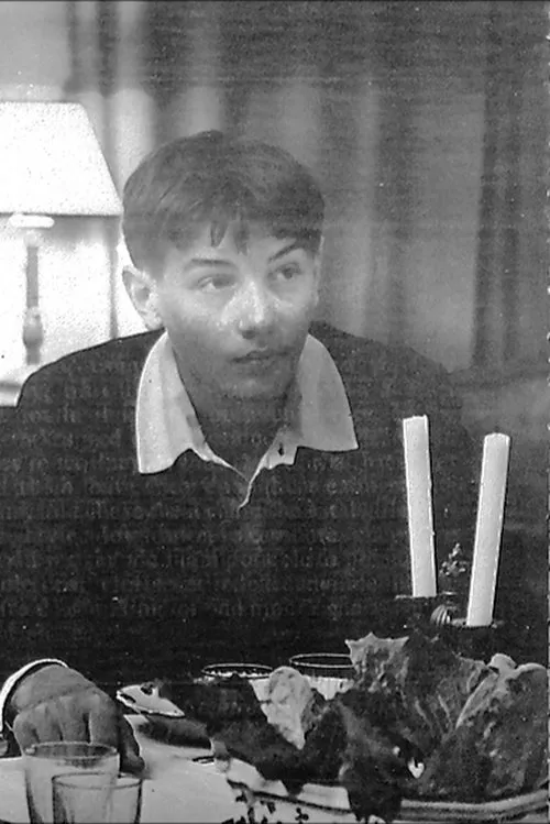 René Berthier interpreta a en Que notre règne arrive