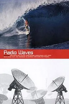 Shane Dorian interpreta a en Radio Waves