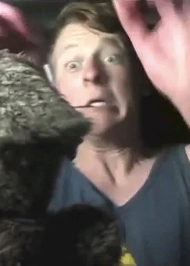 Aimee Paxton interpreta a Jean en Rodentia