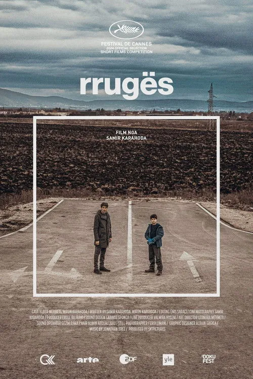 Kumrije Hoxha interpreta a Kumrije en Rrugës