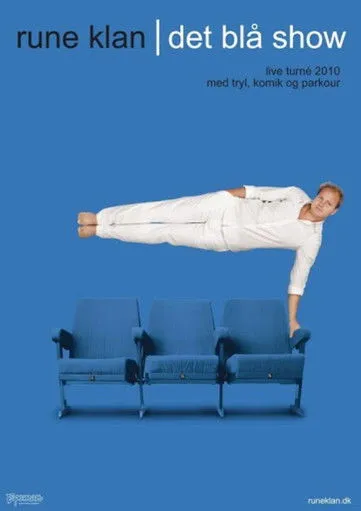 Rune Klan interpreta a Himself en Rune Klan: Det Blå Show