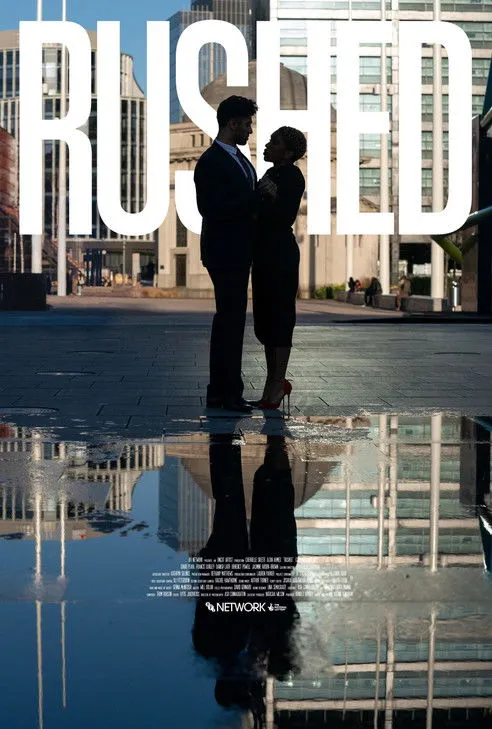 Azan Ahmed interpreta a Ali en Rushed