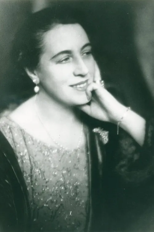 Eyvor Lindberg interpreta a Lillan en Ryggskott