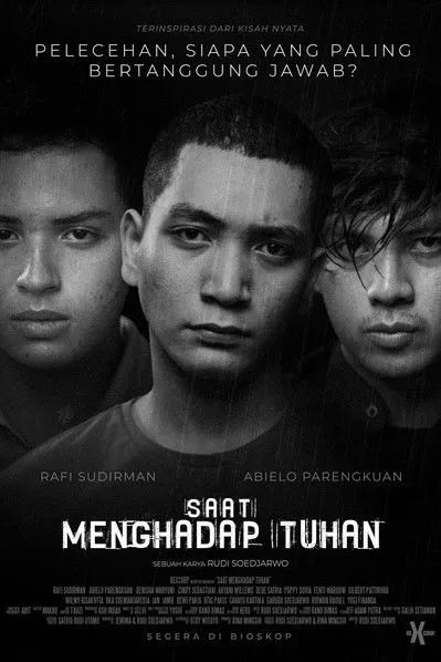 Alit Aryani Willems interpreta a Kak Is en Saat Menghadap Tuhan