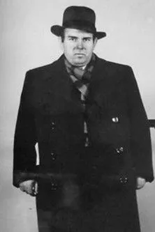 Staffan Lamm interpreta a Narrator en Sabotörernas kung