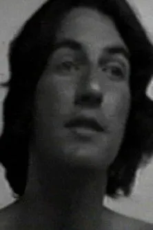 Colin Campbell interpreta a en Sackville, I'm Yours