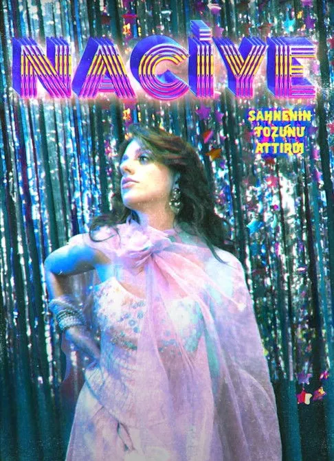 Mislina Bagriyanik interpreta a en Saçma Hikayeler Kuşağı: Naciye Sahnede