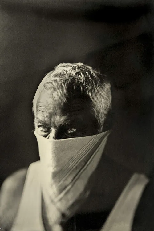 Hans Dagelet interpreta a Salvatore en Salvatore