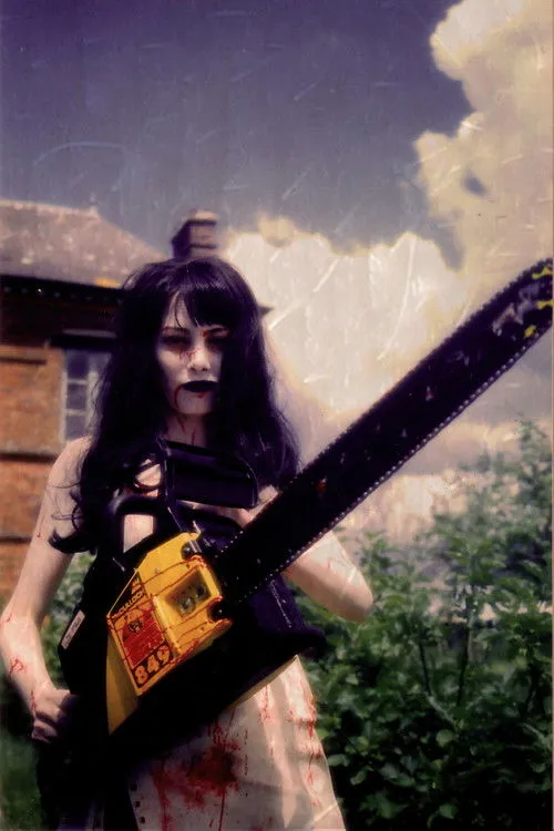 Mallaury Nataf interpreta a Woman en Scalp!