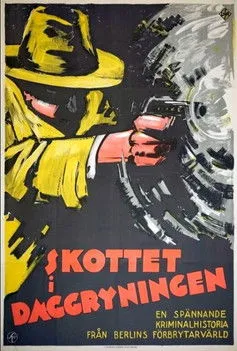 Gerhard Tandar interpreta a Müller IV en Schuß im Morgengrauen