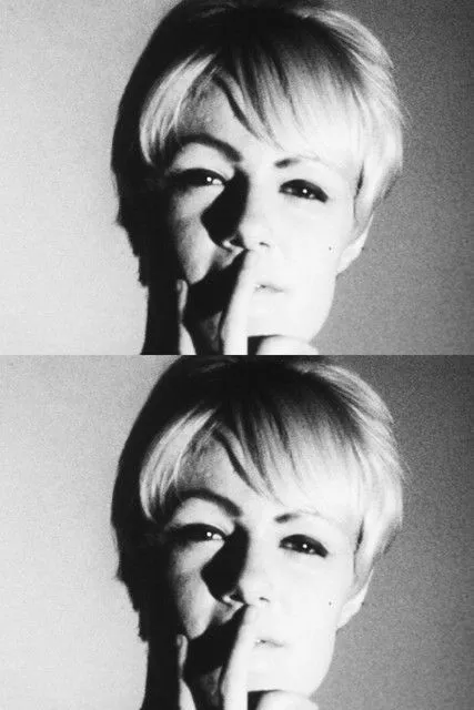 Ingrid Superstar interpreta a Herself en Screen Test: Ingrid Superstar