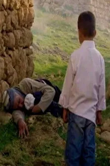 Haki Biçici interpreta a Sami en Scud Patriot