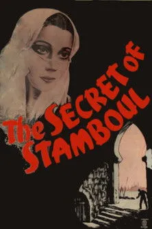 Frank Vosper interpreta a Kazdim en Secret of Stamboul