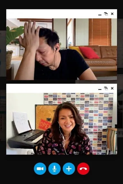 Sabai Morscheck interpreta a Sabai Morscheck en Sepuluh Meter