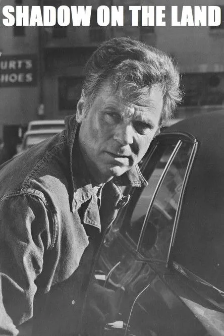 Marc Strange interpreta a Maj. Shepherd McCloud en Shadow on the Land