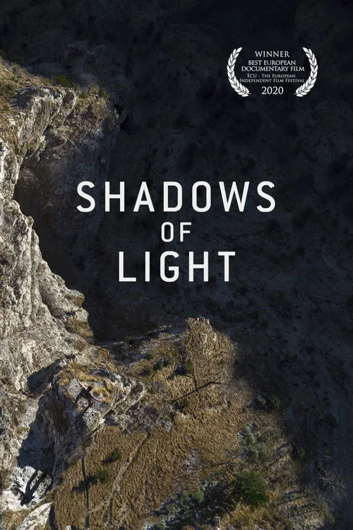 Colin H. Van Eeckhout interpreta a Himself en Shadows of Light