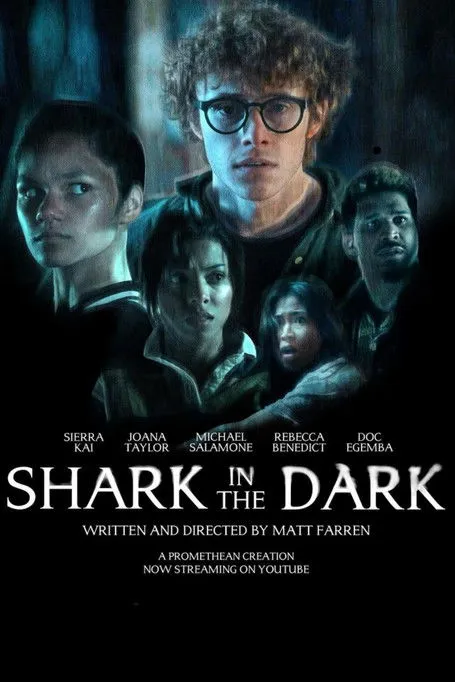 Michael Salamone interpreta a Anthony en Shark In The Dark
