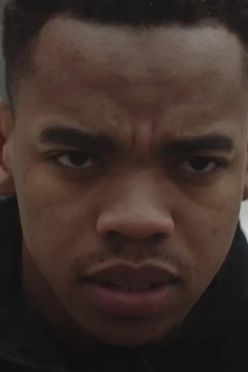 Percelle Ascott interpreta a Kyle en Shiro's Story