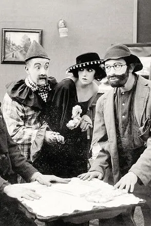 Dorothea Wolbert interpreta a en Sic 'Em, Towser