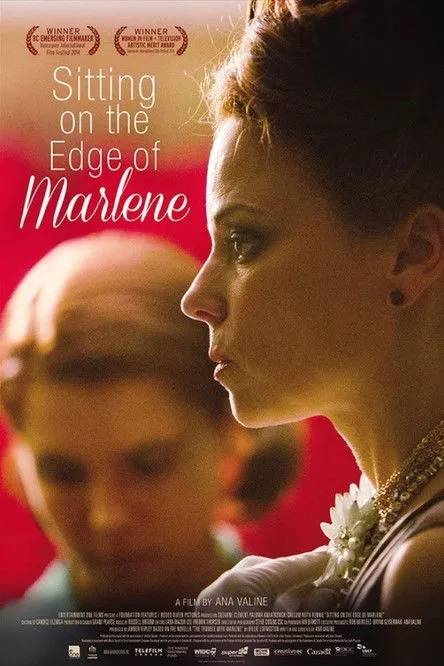 Portada de Sitting on the Edge of Marlene