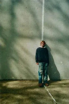 Isabelle  Phillips interpreta a  en So Good