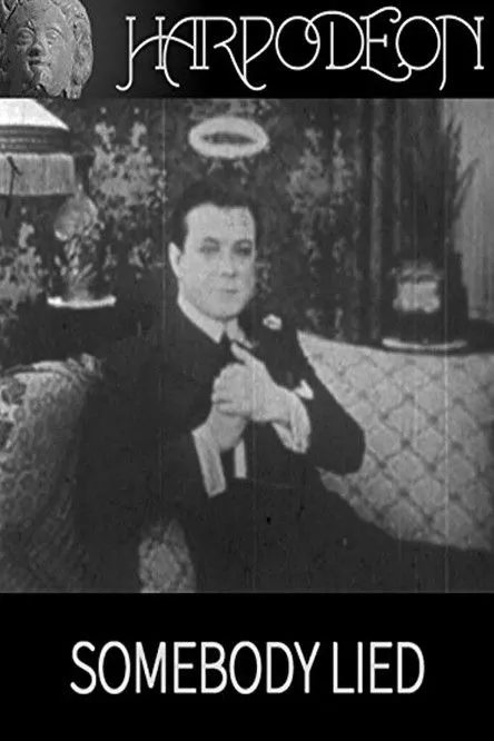 Earle Page interpreta a Pierrot en Somebody Lied