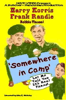 Dan Young interpreta a Pvt. Young en Somewhere in Camp