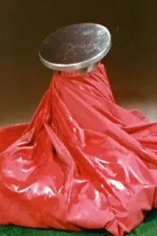 Claes Oldenburg interpreta a Himself en Sort of a Commercial for an Icebag