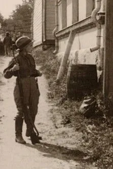 Lisi Carén interpreta a Eliina en Sotapolulla