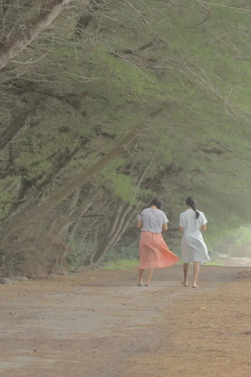 Titi Dibyo interpreta a Ibu/Mien en Sowan