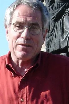 Želimir Žilnik interpreta a Himself en Šta hoće ti luđaci?