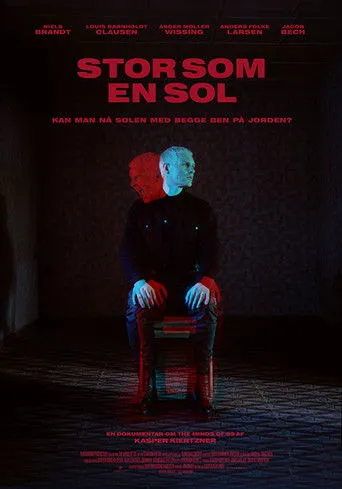 Niels Brandt interpreta a Himself en Stor som en sol