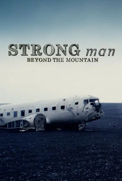 Hafþór Júlíus Björnsson interpreta a Self en Strongman: Beyond the Mountain