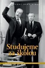 Karel Šašek interpreta a en Studujeme za školou