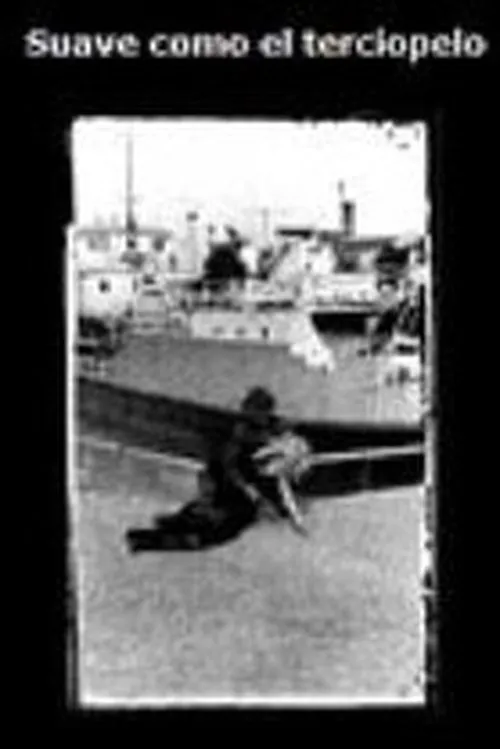 Carlos Briolotti interpreta a Journalist en Suave como el terciopelo