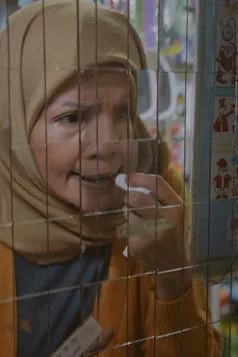 Maisha Kanna interpreta a  en Surat Cinta Dari Pesantren