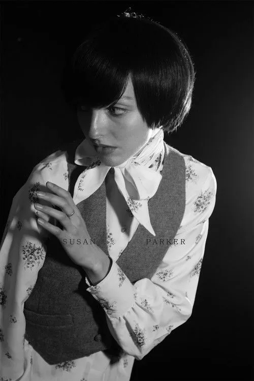 Kieran Milton interpreta a Assailant en Susan Parker