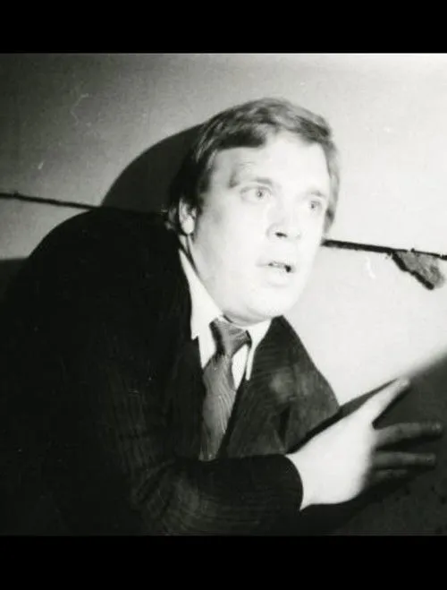 Jaanus Orgulas interpreta a  en Ta-ram, ta-ram