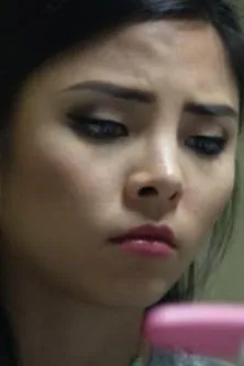 Jackson Davis interpreta a Dick en Take Your Birth Control