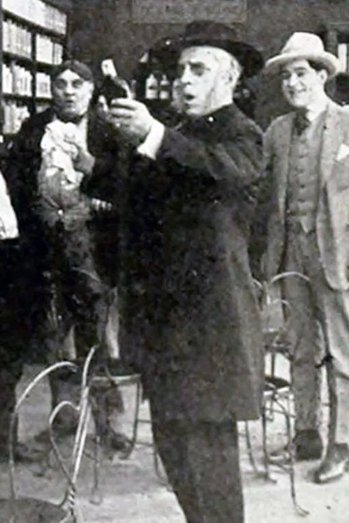 John Charles interpreta a Jack Worth en Temperance Town