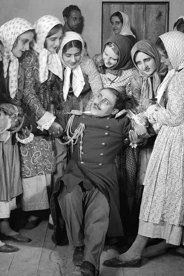 Vladimir Uralskiy interpreta a  en თეთრი მხედარი