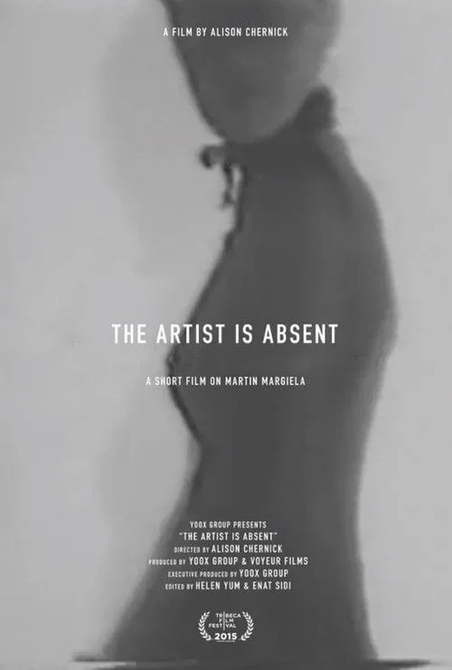 Olivier Saillard interpreta a Himself (fashion historian) en The Artist Is Absent : A Short Film On Martin Margiela