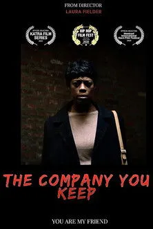 Aixa Kendrick interpreta a Natasha en The Company You Keep