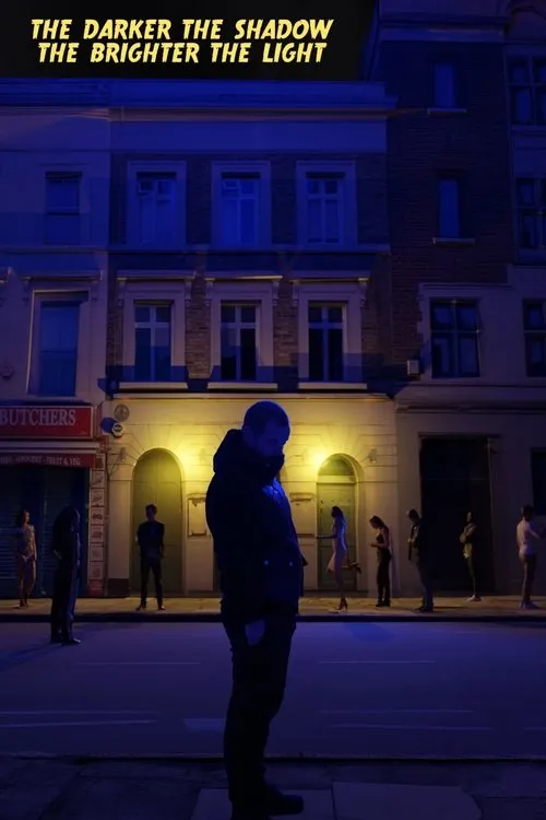 Mike Skinner interpreta a en The Darker The Shadow, The Brighter The Light