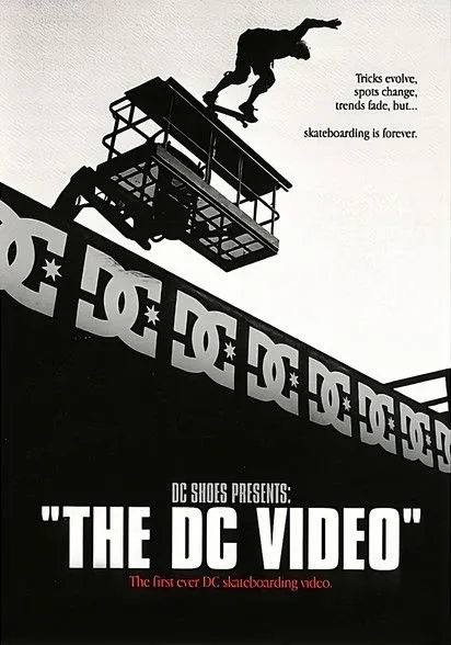 Brian Wenning interpreta a Self en The DC Video